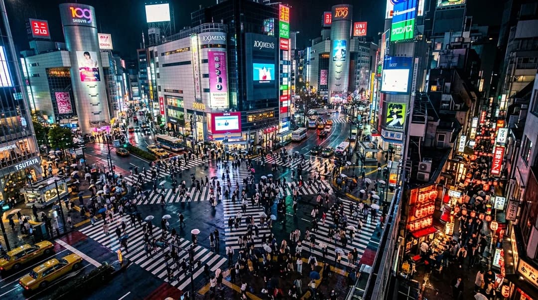 【Shibuya】Scramble-krysset om natten & barrunde i Shibuya Yokocho|Inkluderer 3 drinker og grillspyd